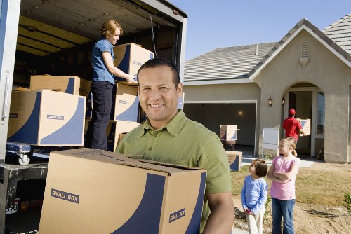 User requesting accessibility assistance for Barnes Storage services